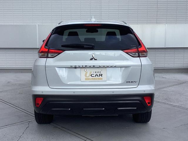 エクリプスクロスPHEV ブラックエディション 元試乗車 電気温水式ヒーター 電動シート スマホ連携ナビ 全方位モニター ETC2.0 マイパイロット リモートコントロール 衝突被害軽減ブレーキ 後側方車両検知警報システム 電動リヤゲート(19枚目)