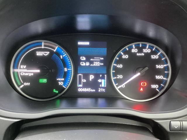 エクリプスクロスPHEV ブラックエディション 元試乗車 電気温水式ヒーター 電動シート スマホ連携ナビ 全方位モニター ETC2.0 マイパイロット リモートコントロール 衝突被害軽減ブレーキ 後側方車両検知警報システム 電動リヤゲート(32枚目)