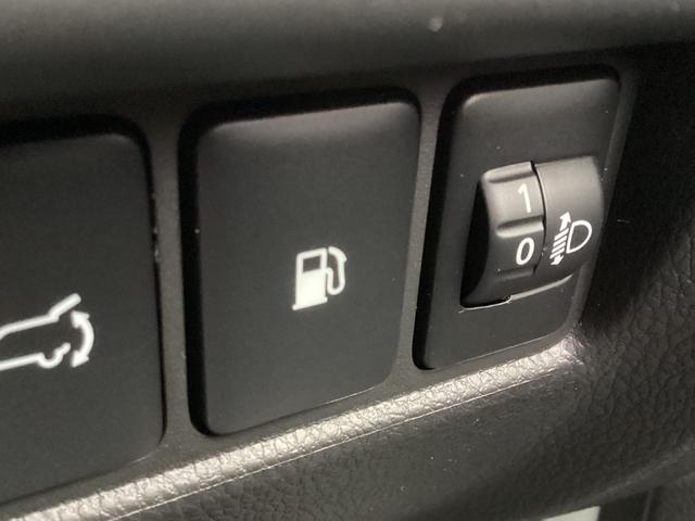 エクリプスクロスPHEV ブラックエディション 元試乗車 電気温水式ヒーター 電動シート スマホ連携ナビ 全方位モニター ETC2.0 マイパイロット リモートコントロール 衝突被害軽減ブレーキ 後側方車両検知警報システム 電動リヤゲート(52枚目)