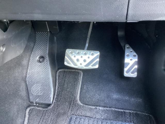 エクリプスクロスPHEV ブラックエディション 元試乗車 電気温水式ヒーター 電動シート スマホ連携ナビ 全方位モニター ETC2.0 マイパイロット リモートコントロール 衝突被害軽減ブレーキ 後側方車両検知警報システム 電動リヤゲート(57枚目)