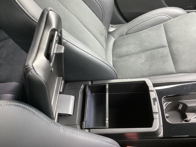 エクリプスクロスPHEV ブラックエディション 元試乗車 電気温水式ヒーター 電動シート スマホ連携ナビ 全方位モニター ETC2.0 マイパイロット リモートコントロール 衝突被害軽減ブレーキ 後側方車両検知警報システム 電動リヤゲート(59枚目)