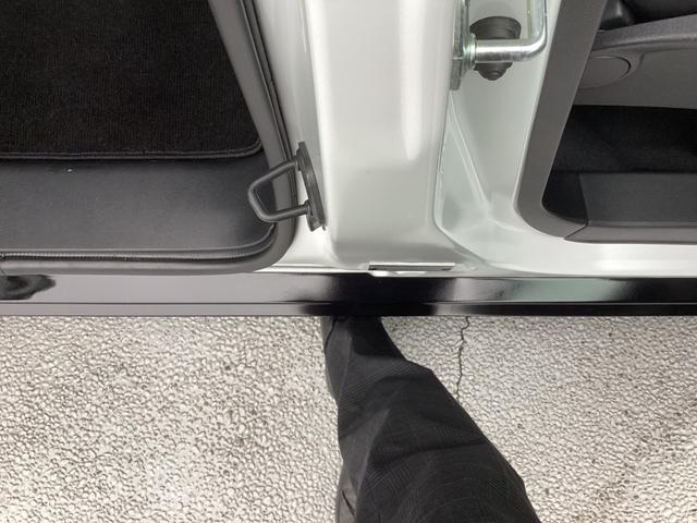 デリカミニ Ｔ　プレミアム　元試乗車　メモリーナビ　全方位モニター　ＥＴＣ　マイパイロット　衝突被害軽減ブレーキ　踏み間違い防止装置　パーキングセンサー　両側電動スライドドア　デジタルルームミラー　シートヒーター　スマートキー（15枚目）