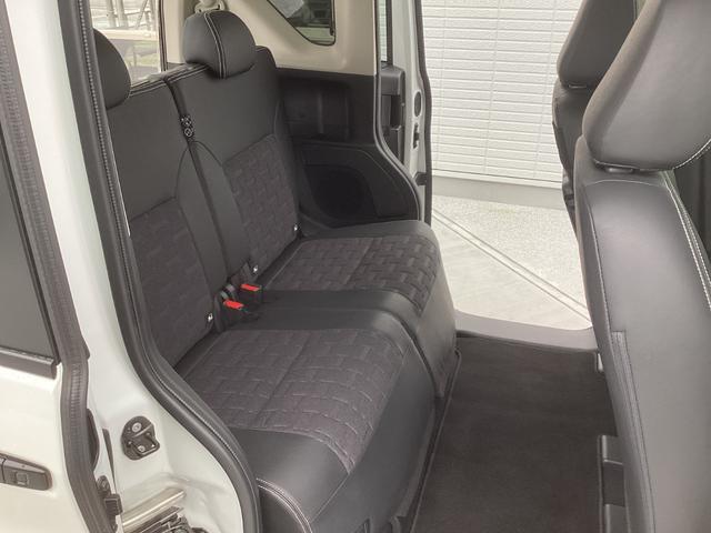 デリカミニ Ｔ　プレミアム　元試乗車　メモリーナビ　全方位モニター　ＥＴＣ　マイパイロット　衝突被害軽減ブレーキ　踏み間違い防止装置　パーキングセンサー　両側電動スライドドア　デジタルルームミラー　シートヒーター　スマートキー（20枚目）