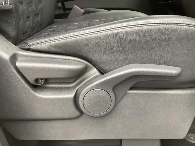 デリカミニ Ｔ　プレミアム　元試乗車　メモリーナビ　全方位モニター　ＥＴＣ　マイパイロット　衝突被害軽減ブレーキ　踏み間違い防止装置　パーキングセンサー　両側電動スライドドア　デジタルルームミラー　シートヒーター　スマートキー（50枚目）