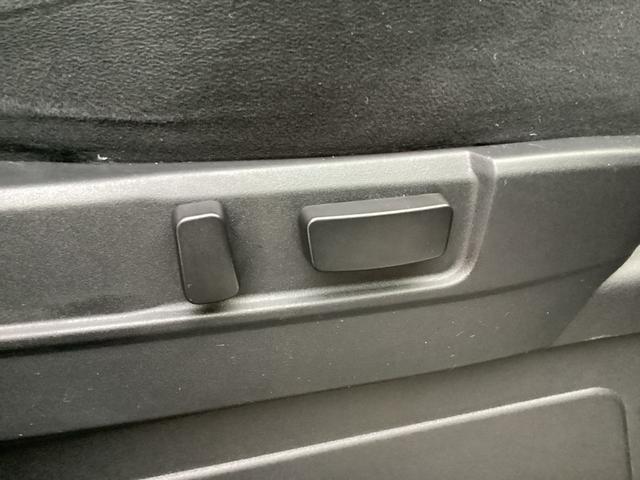 デリカD:5 P ワンオーナー メモリーナビ 全方位モニター 後席モニター ETC2.0 ドラレコ前後 レーダークルーズコントロール 衝突被害軽減ブレーキ 後側方車両検知警報システム 両側電動スライドドア 電動シート(14枚目)