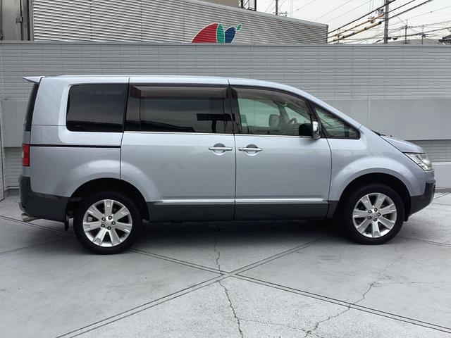 デリカＤ：５ シャモニー　ＨＤＤナビ　バックカメラ　ＥＴＣ　オートクルーズコントロール　両側電動スライドドア　横滑り防止装置　ディスチャージヘッドライト　オートライトコントロール　フォグランプ　スマートキー（15枚目）