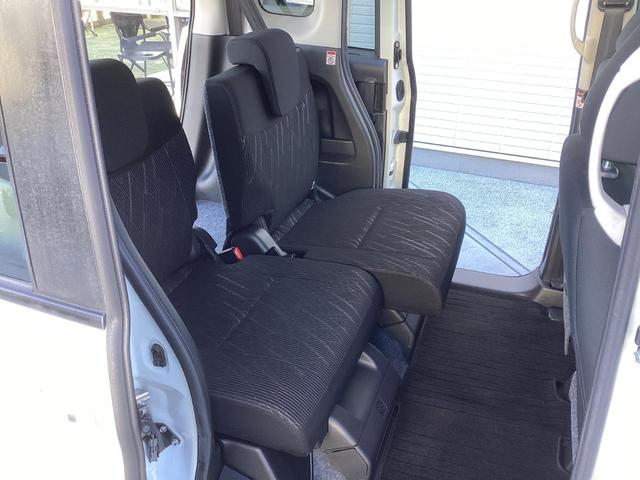 ��ȃV�[�g�͍��E�ʁX�Ń��N���C�j���O�A�V�[�g�X���C�h�\�ł��I