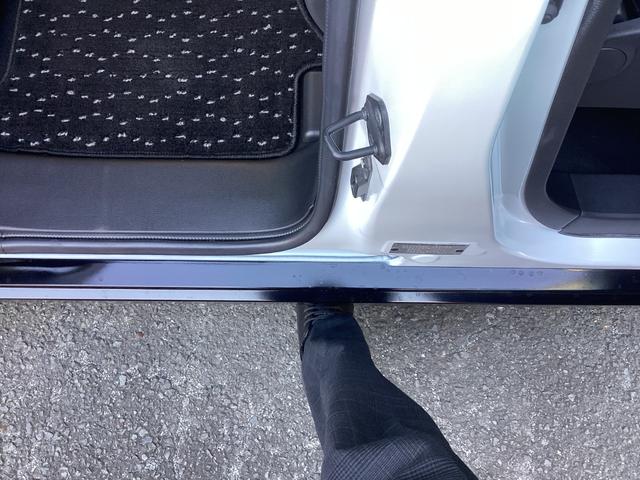 デリカミニ Ｔ　プレミアム　ワンオーナー　メモリーナビ　全周囲カメラ　マイパイロット　ドライブレコーダー　衝突被害軽減ブレーキ　踏み間違い防止装置　パーキングセンサー　両側電動スライドドア　シートヒーター　ルーフレール（16枚目）