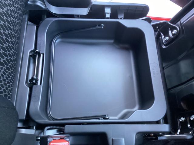 デリカＤ：２ カスタムハイブリッドＭＶ　ワンオーナー　メモリーナビ　バックカメラ　ドライブレコーダー　オートクルーズコントロール　衝突被害軽減ブレーキ　踏み間違い防止装置　両側電動スライドドア　シートヒーター　フォグランプ　スマートキー（45枚目）