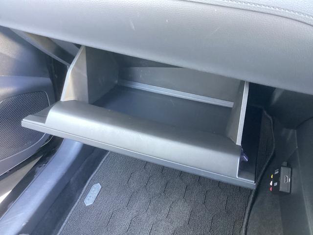 カローラクロス ハイブリッド　Ｚ　ワンオーナー　メモリーナビ　全周囲カメラ　ＥＴＣ　ドライブレコーダー　レーダークルーズコントロール　衝突被害軽減ブレーキ　後側方車両検知警報システム　電動シート　電動リヤゲート　シートヒーター（48枚目）