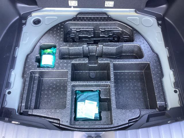 カローラクロス ハイブリッド　Ｚ　ワンオーナー　メモリーナビ　全周囲カメラ　ＥＴＣ　ドライブレコーダー　レーダークルーズコントロール　衝突被害軽減ブレーキ　後側方車両検知警報システム　電動シート　電動リヤゲート　シートヒーター（55枚目）