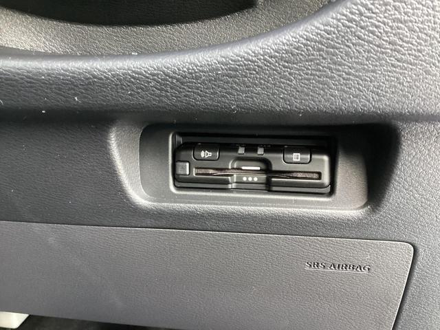 デリカミニ Ｔ　プレミアム　ワンオーナー　ディスプレイオーディオ　全周囲カメラ　ＥＴＣ　マイパイロット　衝突被害軽減ブレーキ　踏み間違い防止装置　パーキングセンサー　両側電動スライドドア　シートヒーター　デジタルルームミラー（9枚目）