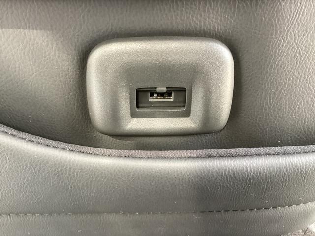 デリカミニ Ｔ　プレミアム　ワンオーナー　ディスプレイオーディオ　全周囲カメラ　ＥＴＣ　マイパイロット　衝突被害軽減ブレーキ　踏み間違い防止装置　パーキングセンサー　両側電動スライドドア　シートヒーター　デジタルルームミラー（61枚目）