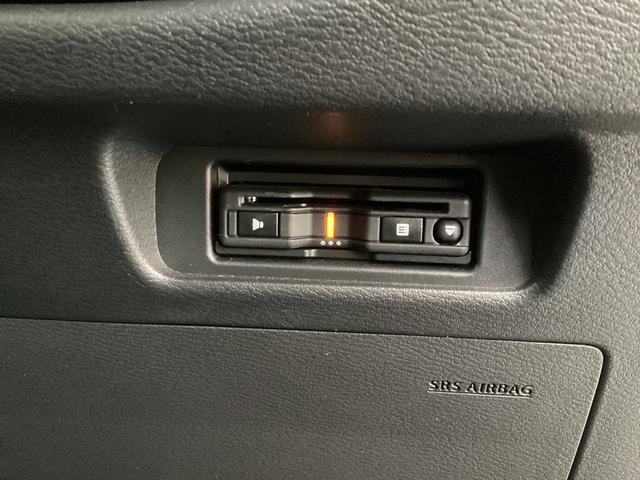 デリカミニ Ｔ　プレミアム　ワンオーナー　メモリーナビ　全周囲カメラ　ＥＴＣ　マイパイロット　衝突被害軽減ブレーキ　踏み間違い防止装置　パーキングセンサー　両側電動スライドドア　シートヒーター　デジタルルームミラー　スマートキー（9枚目）