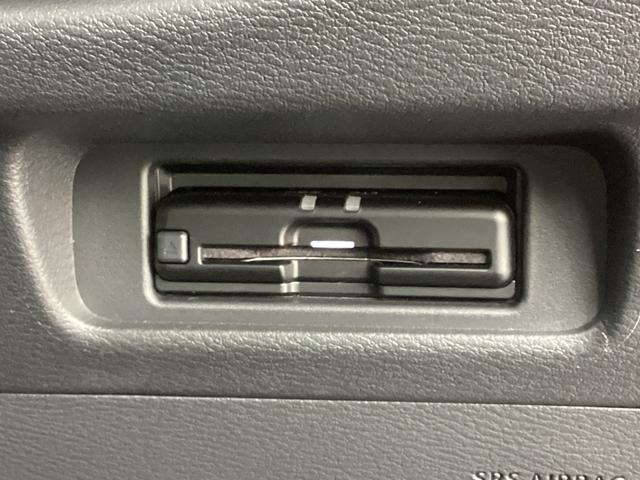 デリカミニ Ｇ　プレミアム　元試乗車　メモリーナビ　全周囲カメラ　　ＥＴＣ２．０　マイパイロット　衝突被害軽減ブレーキ　踏み間違い防止装置　パーキングセンサー　両側電動スライドドア　シートヒーター　オートマチックハイビーム（9枚目）