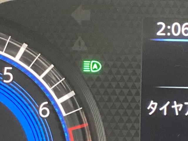 デリカミニ Ｇ　プレミアム　元試乗車　メモリーナビ　全周囲カメラ　　ＥＴＣ２．０　マイパイロット　衝突被害軽減ブレーキ　踏み間違い防止装置　パーキングセンサー　両側電動スライドドア　シートヒーター　オートマチックハイビーム（37枚目）