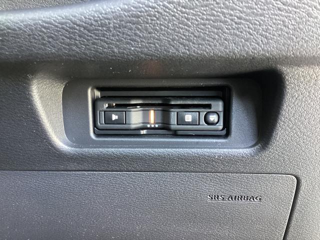 デリカミニ Ｔ　プレミアム　ワンオーナー　メモリーナビ　全周囲カメラ　ＥＴＣ　マイパイロット　衝突被害軽減ブレーキ　踏み間違い防止装置　パーキングセンサー　両側電動スライドドア　シートヒーター　オートマチックハイビーム（9枚目）