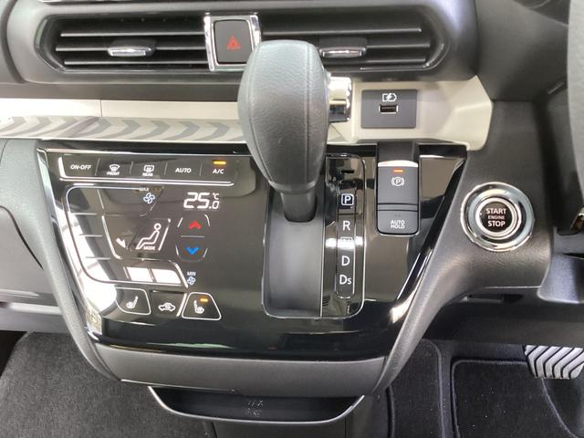 デリカミニ Ｔ　プレミアム　ワンオーナー　メモリーナビ　全周囲カメラ　ＥＴＣ　マイパイロット　衝突被害軽減ブレーキ　踏み間違い防止装置　パーキングセンサー　両側電動スライドドア　シートヒーター　オートマチックハイビーム（10枚目）