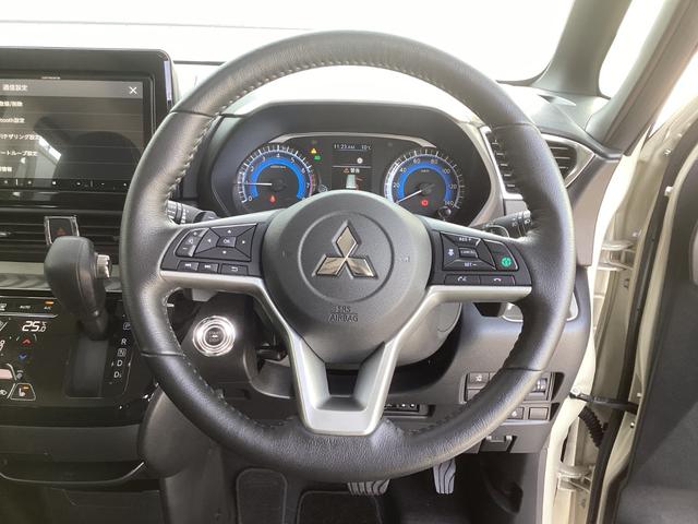 デリカミニ Ｔ　プレミアム　ワンオーナー　メモリーナビ　全周囲カメラ　ＥＴＣ　マイパイロット　衝突被害軽減ブレーキ　踏み間違い防止装置　パーキングセンサー　両側電動スライドドア　シートヒーター　オートマチックハイビーム（11枚目）