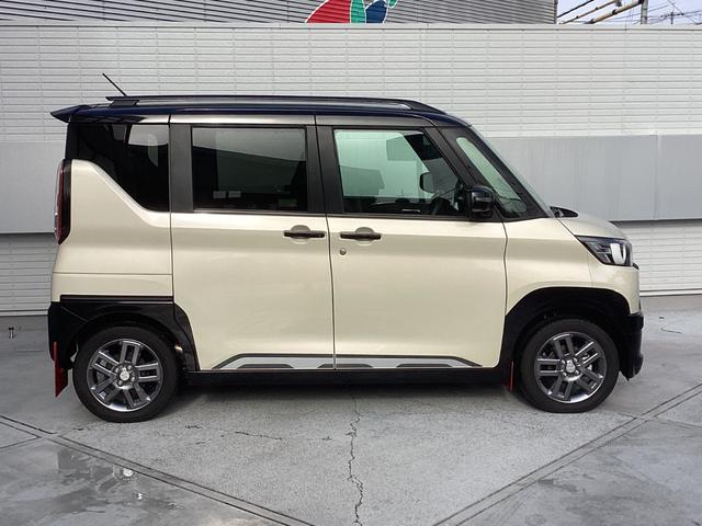 デリカミニ Ｔ　プレミアム　ワンオーナー　メモリーナビ　全周囲カメラ　ＥＴＣ　マイパイロット　衝突被害軽減ブレーキ　踏み間違い防止装置　パーキングセンサー　両側電動スライドドア　シートヒーター　オートマチックハイビーム（18枚目）