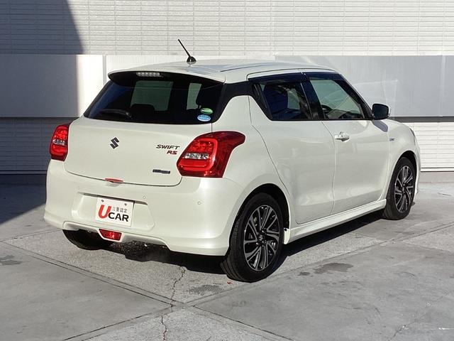 スイフト ハイブリッドRS ワンオーナー CDプレーヤー フォグランプ 衝突被害軽減ブレーキ 踏み間違い防止装置 パーキングセンサー 後側方車両検知警報システム レーダークルーズコントロール シートヒーター スマートキー(14枚目)