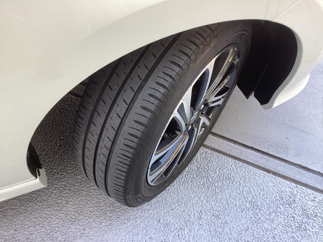 スイフト ハイブリッドRS ワンオーナー CDプレーヤー フォグランプ 衝突被害軽減ブレーキ 踏み間違い防止装置 パーキングセンサー 後側方車両検知警報システム レーダークルーズコントロール シートヒーター スマートキー(19枚目)