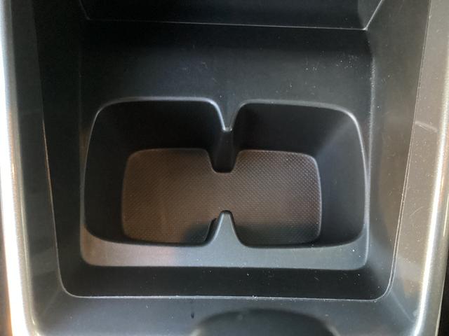 スイフト ハイブリッドRS ワンオーナー CDプレーヤー フォグランプ 衝突被害軽減ブレーキ 踏み間違い防止装置 パーキングセンサー 後側方車両検知警報システム レーダークルーズコントロール シートヒーター スマートキー(42枚目)