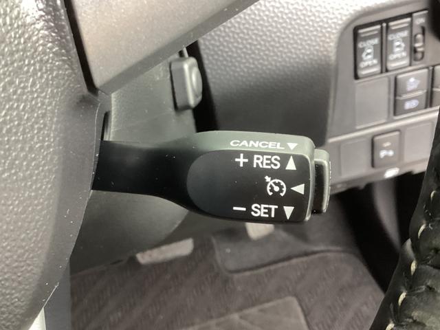 ルーミー カスタムＧ　ワンオーナー　メモリーナビ　バックカメラ　ＥＴＣ　衝突被害軽減ブレーキ　踏み間違い防止装置　パーキングセンサー　両側電動スライドドア　アイドリングストップ　シートヒーター　オートクルーズコントロール（10枚目）