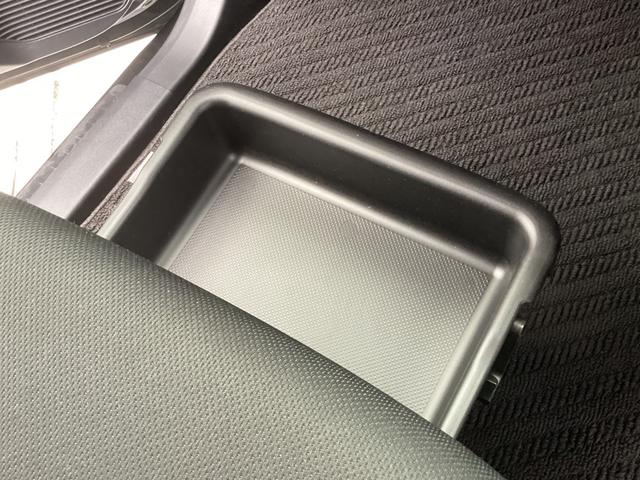 ルーミー カスタムＧ　ワンオーナー　メモリーナビ　バックカメラ　ＥＴＣ　衝突被害軽減ブレーキ　踏み間違い防止装置　パーキングセンサー　両側電動スライドドア　アイドリングストップ　シートヒーター　オートクルーズコントロール（49枚目）