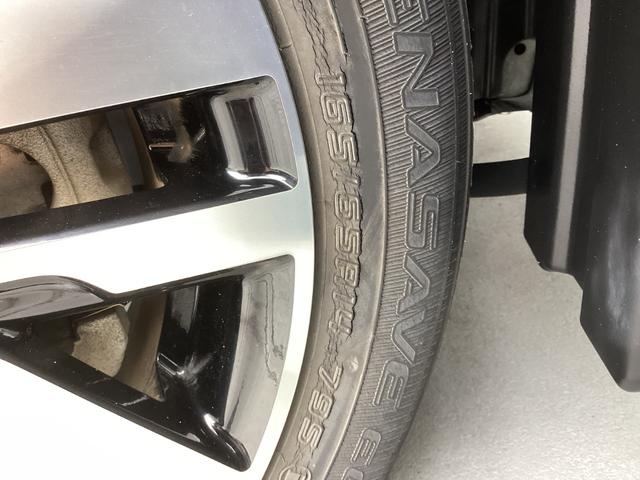 ルーミー カスタムＧ　ワンオーナー　メモリーナビ　バックカメラ　ＥＴＣ　衝突被害軽減ブレーキ　踏み間違い防止装置　パーキングセンサー　両側電動スライドドア　アイドリングストップ　シートヒーター　オートクルーズコントロール（63枚目）