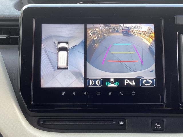 �S���̓J�����͂S�̃J�����ő������f�����������Đ^�ォ��̉f���Ɍ����ĕ\�����܂��B���ԏ�̔������f��̂Ő^���������Ԃ����₷���ł���I