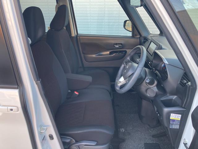 ｅＫクロススペース Ｇ　プラスエディション　メモリーナビ　全周囲カメラ　フォグランプ　ＥＴＣ　衝突被害軽減ブレーキ　踏み間違い防止装置　パーキングセンサー　両側電動スライドドア　シートヒーター　オートマチックハイビーム　スマートキー（11枚目）