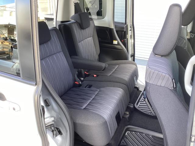 デリカＤ：２ ハイブリッドＭＺ　全方位カメラ付ナビパッケージ　ワンオーナー　メモリーナビ　全周囲カメラ　レーダークルーズコントロール　衝突被害軽減ブレーキ　踏み間違い防止装置　パーキングセンサー　両側電動スライドドア　シートヒーター　スマートキー（17枚目）