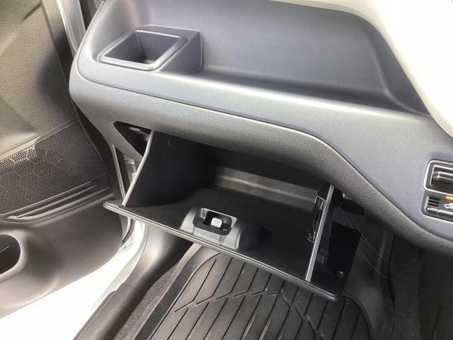 デリカＤ：２ ハイブリッドＭＺ　全方位カメラ付ナビパッケージ　ワンオーナー　メモリーナビ　全周囲カメラ　レーダークルーズコントロール　衝突被害軽減ブレーキ　踏み間違い防止装置　パーキングセンサー　両側電動スライドドア　シートヒーター　スマートキー（50枚目）