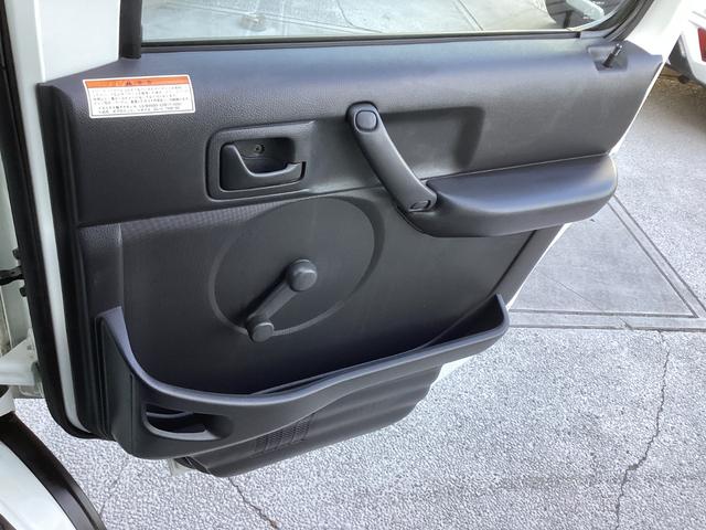 キャリイトラック KCエアコン・パワステ エアコン パワステ ラジオ 5MT 4WD リヤゲートチェーン(20枚目)