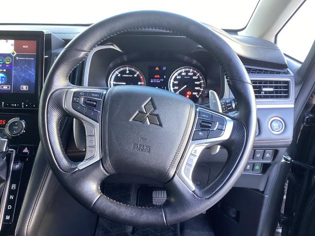 �n���h��������Ή^�]�������C���������܂��Ă���I