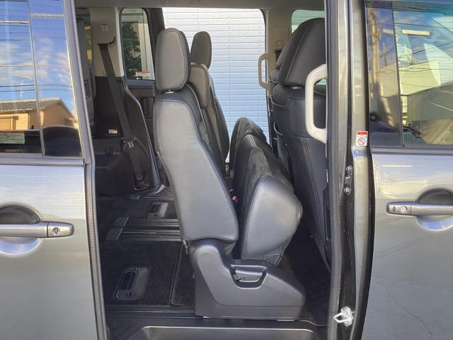 �Q��ڃV�[�g�̓`�b�v�A�b�v�ł���̂łR��ڂւ̏��~���ו�����������ς݂������ɂ͕֗��I