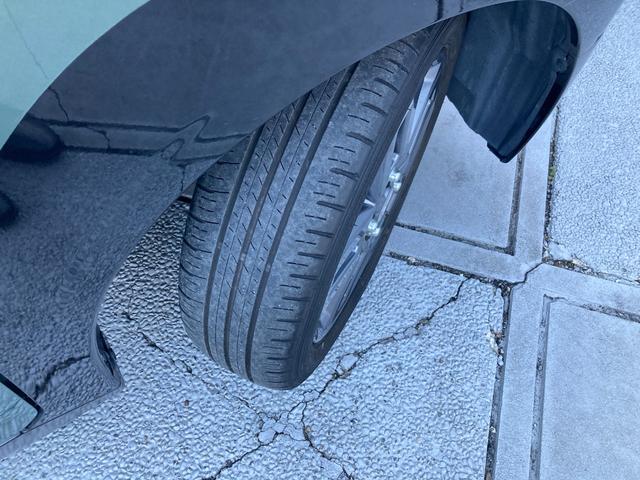 �Â��G���W���I�C���́A�G���W���g���u���̌����ƂȂ�܂��B�O�H�̂t�b�`�q�͐V�����G���W���I�C���Ɍ������Ă��炲�[�Ԃ����Ă��������܂��B���S�ł��I�I�I�I�I