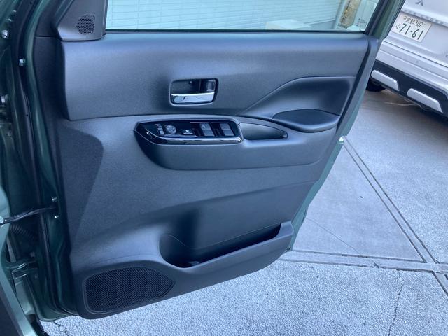 ���s���ɋ�C�̓���ւ������鎞�A�^�]�Ȃ���͏���Ȃ�㕔���Ȃ̑����d���ŊJ���߂ł���̂ŉ��K�ɉ߂������Ƃ��ł��܂��I