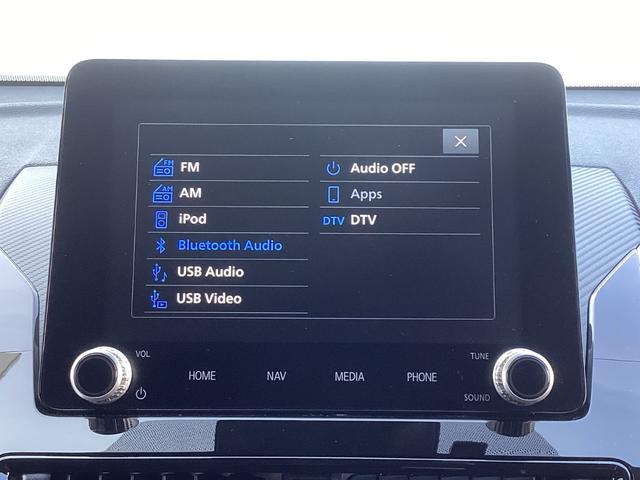 エクリプスクロスＰＨＥＶ Ｐ　元試乗車　電気温水式ヒーター　電動シート　スマホ連携ナビ　全周囲カメラ　ＥＴＣ２．０　マイパイロット　衝突被害軽減ブレーキ　後側方車両検知警報システム　ＡＣ１５００Ｗ　電動リヤゲート　シートヒーター（6枚目）