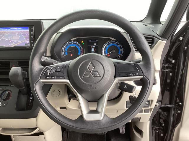 �n���h��������Ή^�]�������C���������܂��Ă���I