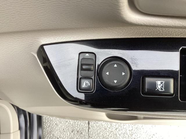 �d���i�[�~���[����������Ă���̂ŁA���l���ς�������ȂǎԂ���~��ă~���[�̊p�x�𒲐߂��Ȃ��Ă��ǂ�����y�`���I