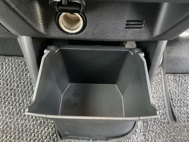 eKクロススペース T プラスエディション ワンオーナー メモリーナビ 全周囲カメラ ETC 衝突被害軽減ブレーキ 踏み間違い防止装置 パーキングセンサー 両側電動スライドドア シートヒーター オートマチックハイビーム フォグランプ(55枚目)