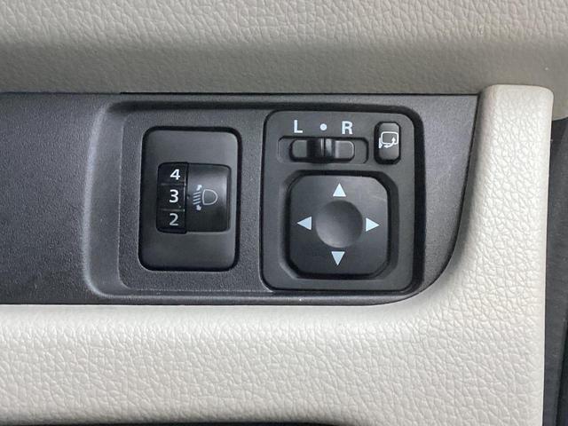 �d���i�[�~���[����������Ă���̂ŁA���l���ς�������ȂǎԂ���~��ă~���[�̊p�x�𒲐߂��Ȃ��Ă��ǂ�����y�`���I