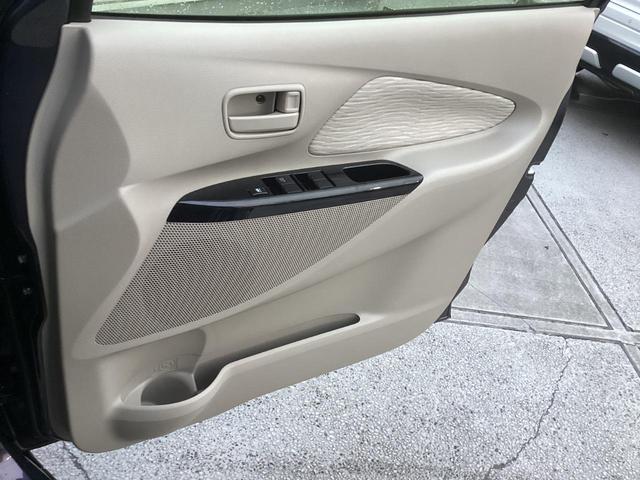 ���s���ɋ�C�̓���ւ������鎞�A�^�]�Ȃ���͏���Ȃ�㕔���Ȃ̑����d���ŊJ���߂ł���̂ŉ��K�ɉ߂������Ƃ��ł��܂��I