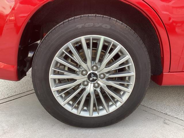 アウトランダーＰＨＥＶ Ｇプラスパッケージ　ワンオーナー　スマホ連携ナビ　電動シート　全周囲カメラ　ＥＴＣ２．０　ドラレコ前後　レーダークルーズコントロール　衝突被害軽減ブレーキ　後側方車両検知警報システム　電動リヤゲート　ＡＣ１５００Ｗ（29枚目）