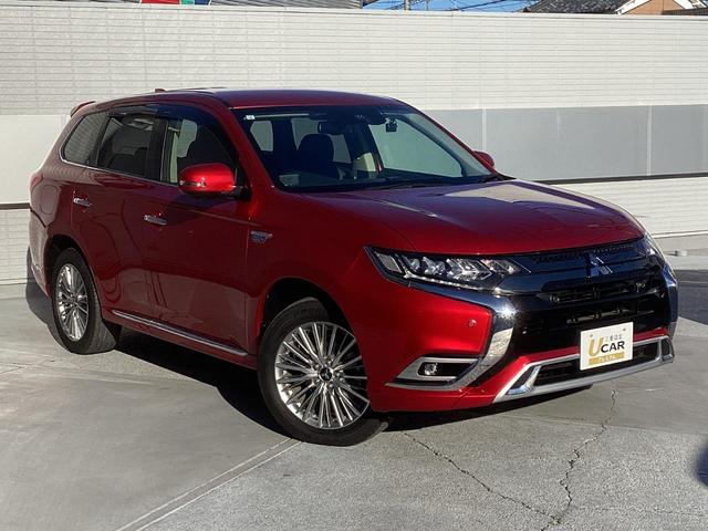 アウトランダーＰＨＥＶ Ｇプラスパッケージ　ワンオーナー　スマホ連携ナビ　電動シート　全周囲カメラ　ＥＴＣ２．０　ドラレコ前後　レーダークルーズコントロール　衝突被害軽減ブレーキ　後側方車両検知警報システム　電動リヤゲート　ＡＣ１５００Ｗ（31枚目）