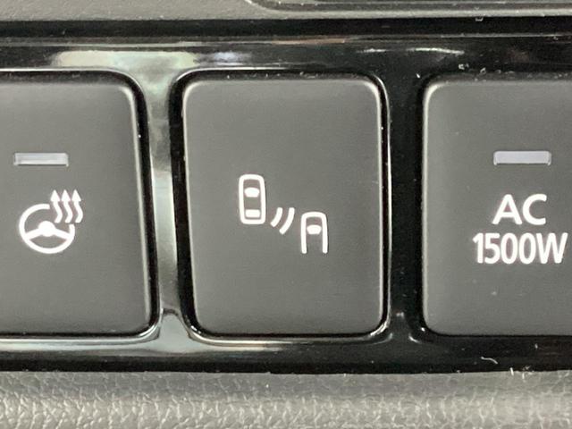 アウトランダーＰＨＥＶ Ｇプラスパッケージ　ワンオーナー　スマホ連携ナビ　電動シート　全周囲カメラ　ＥＴＣ２．０　ドラレコ前後　レーダークルーズコントロール　衝突被害軽減ブレーキ　後側方車両検知警報システム　電動リヤゲート　ＡＣ１５００Ｗ（49枚目）