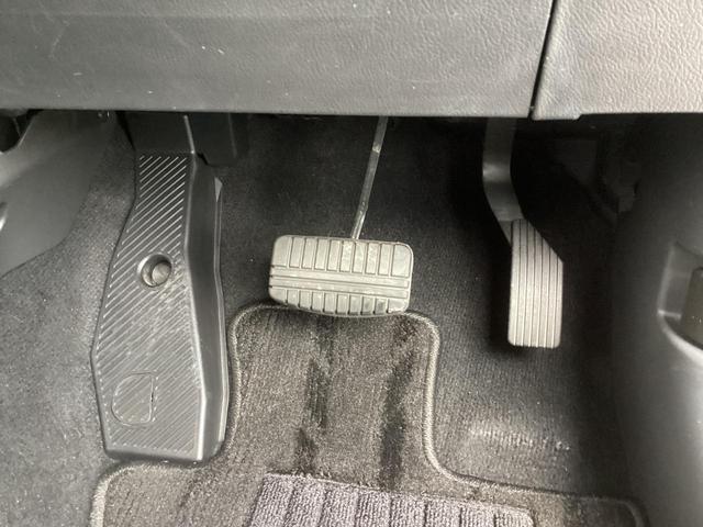 アウトランダーＰＨＥＶ Ｇプラスパッケージ　ワンオーナー　スマホ連携ナビ　電動シート　全周囲カメラ　ＥＴＣ２．０　ドラレコ前後　レーダークルーズコントロール　衝突被害軽減ブレーキ　後側方車両検知警報システム　電動リヤゲート　ＡＣ１５００Ｗ（59枚目）