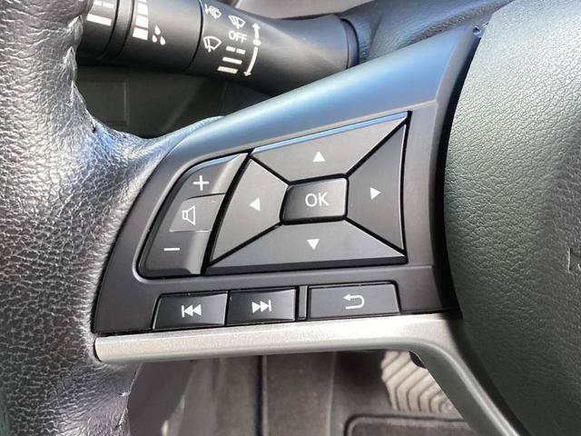 �X�e�A�����O�I�[�f�B�I�����R�������@�n���h�������𗣂��Ȃ��Ă��J�[�i�r�̑��삪�ł���̂ň��S�^�]�ɂ��q����܂��I